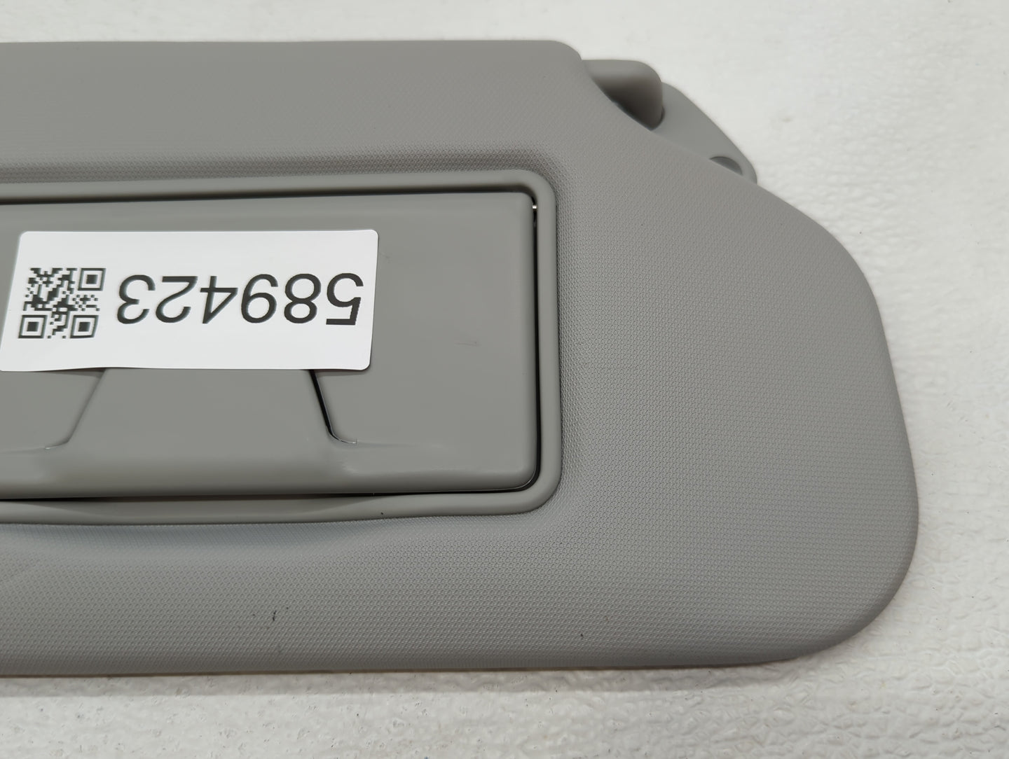 2021 Mitsubishi Rvr Sun Visor Shade Replacement Passenger Right Mirror Fits OEM Used Auto Parts - Oemusedautoparts1.com