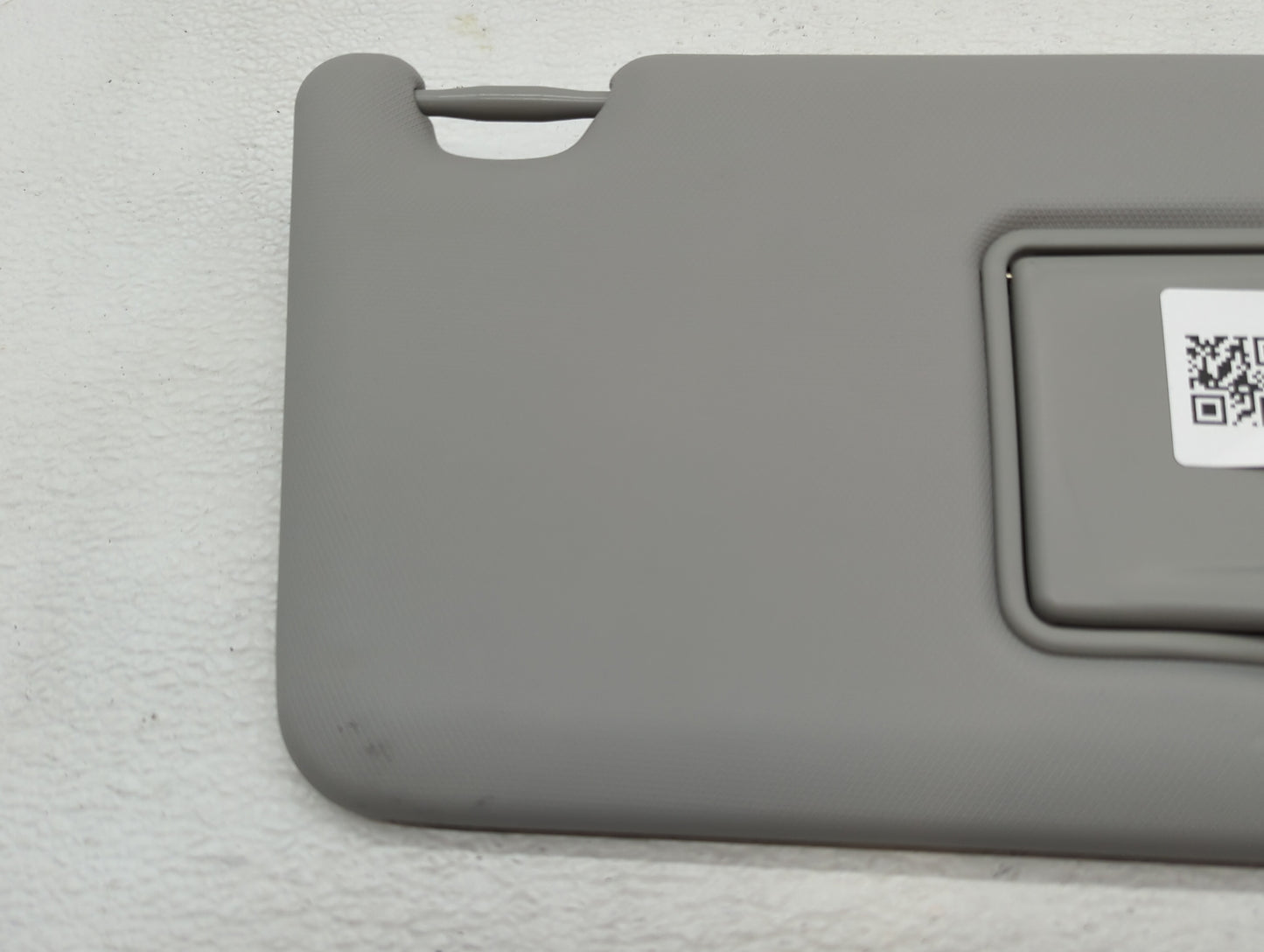 2021 Mitsubishi Rvr Sun Visor Shade Replacement Passenger Right Mirror Fits OEM Used Auto Parts - Oemusedautoparts1.com