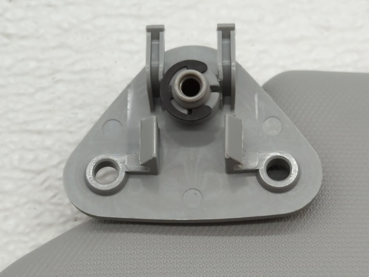 2021 Mitsubishi Rvr Sun Visor Shade Replacement Passenger Right Mirror Fits OEM Used Auto Parts - Oemusedautoparts1.com