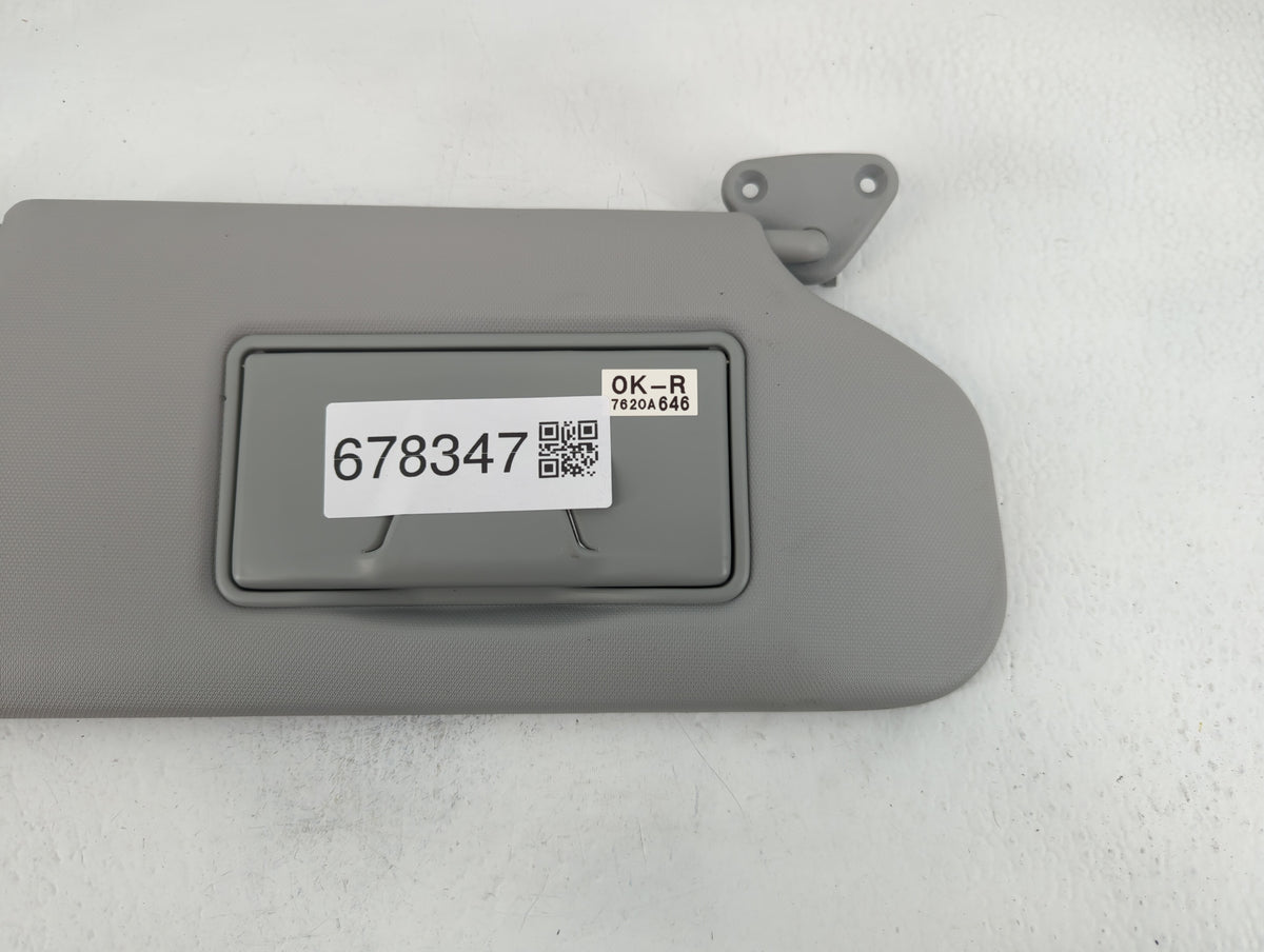 2021 Mitsubishi Rvr Sun Visor Shade Replacement Passenger Right Mirror Fits OEM Used Auto Parts - Oemusedautoparts1.com