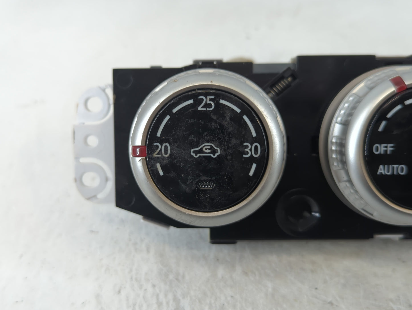 2021 Mitsubishi Rvr Climate Control Module Temperature AC/Heater Replacement P/N:7820B195 Fits OEM Used Auto Parts - Oemused