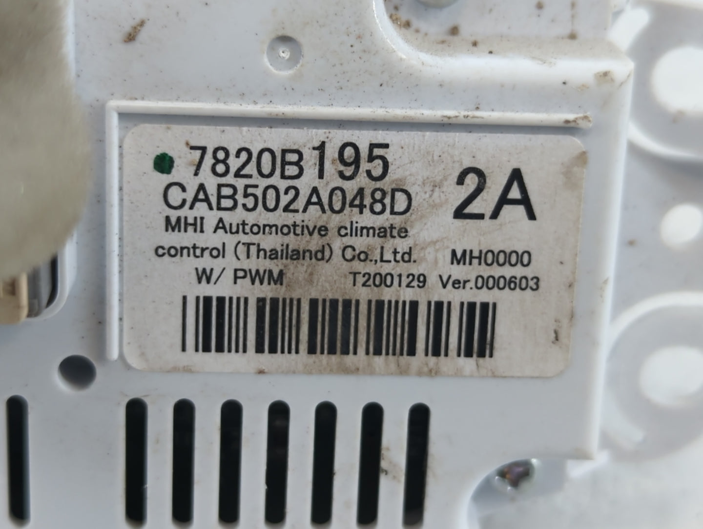 2021 Mitsubishi Rvr Climate Control Module Temperature AC/Heater Replacement P/N:7820B195 Fits OEM Used Auto Parts - Oemused