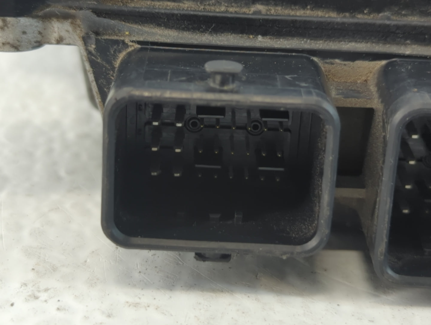 2021-2022 Nissan Altima PCM Engine Control Computer ECU ECM PCU OEM P/N:NEC040-670 Fits Fits 2021 2022 OEM Used Auto Parts -