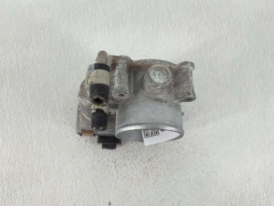 2021-2022 Nissan Altima Throttle Body P/N:6RA60-01 A Fits Fits 2021 2022 OEM Used Auto Parts