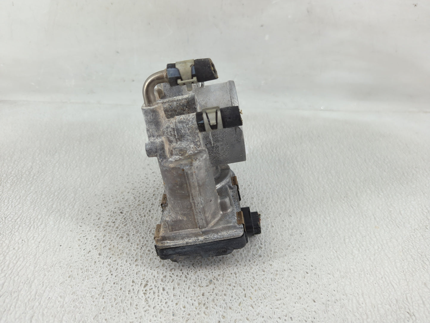 2021-2022 Nissan Altima Throttle Body P/N:6RA60-01 A Fits Fits 2021 2022 OEM Used Auto Parts - Oemusedautoparts1.com