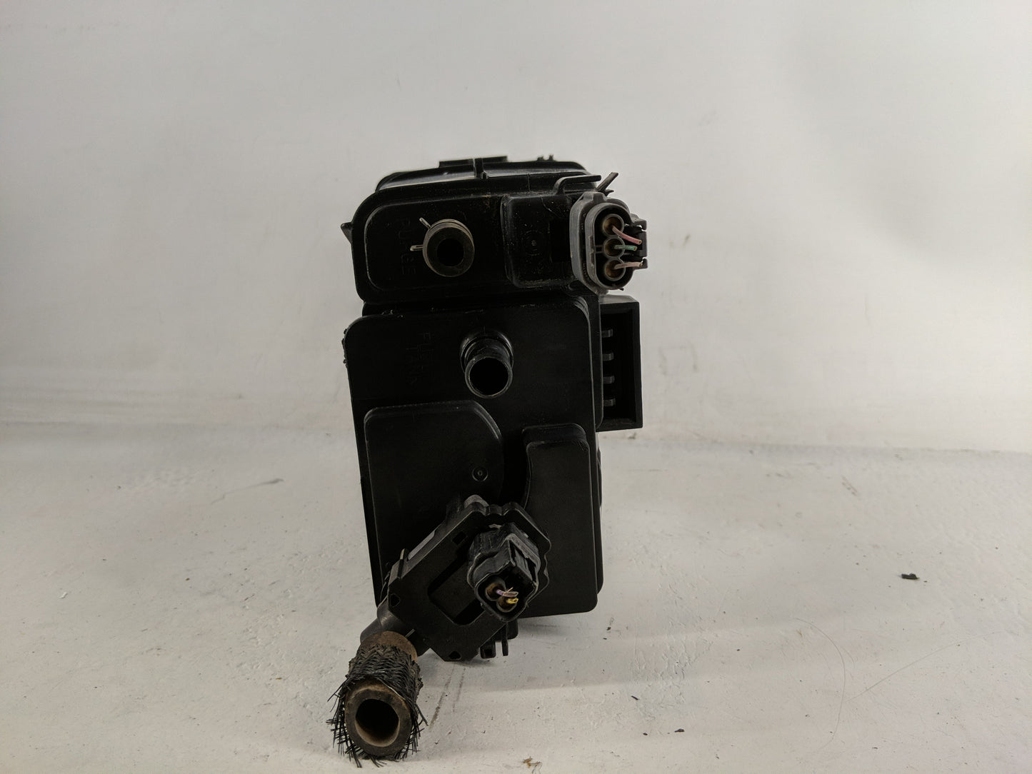 2021 Nissan Altima Fuel Vapor Charcoal Canister 1188096 - Oemusedautoparts1.com