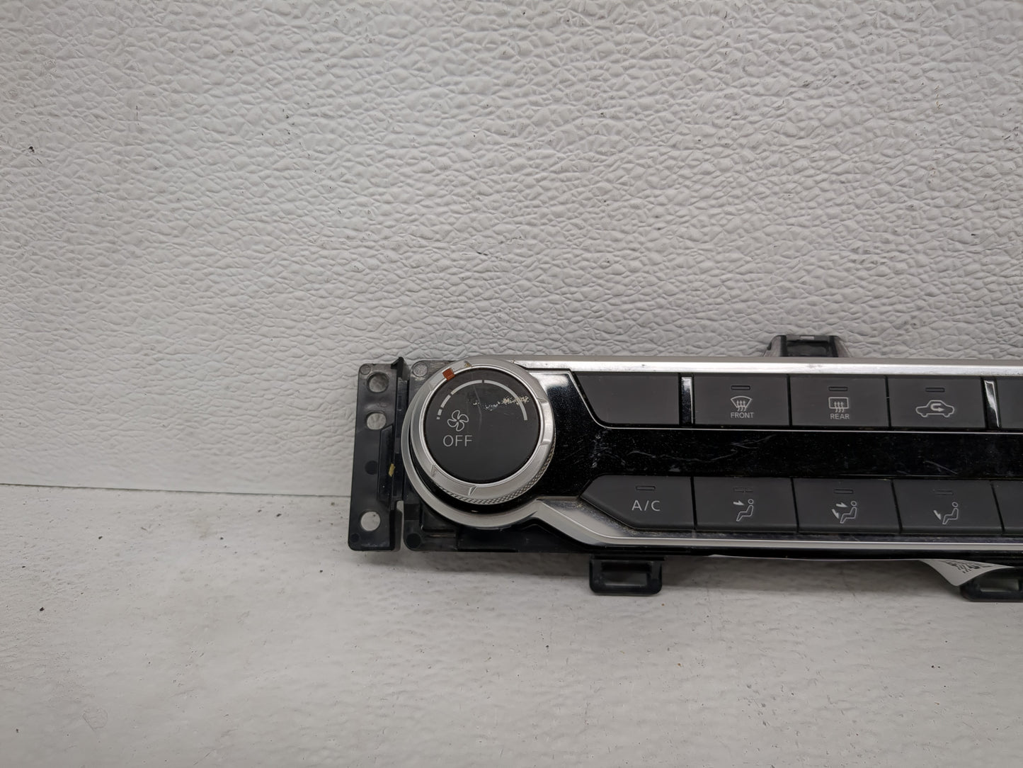 2019-2022 Nissan Altima Climate Control Module Temperature AC/Heater Replacement Fits Fits 2019 2020 2021 2022 OEM Used Auto