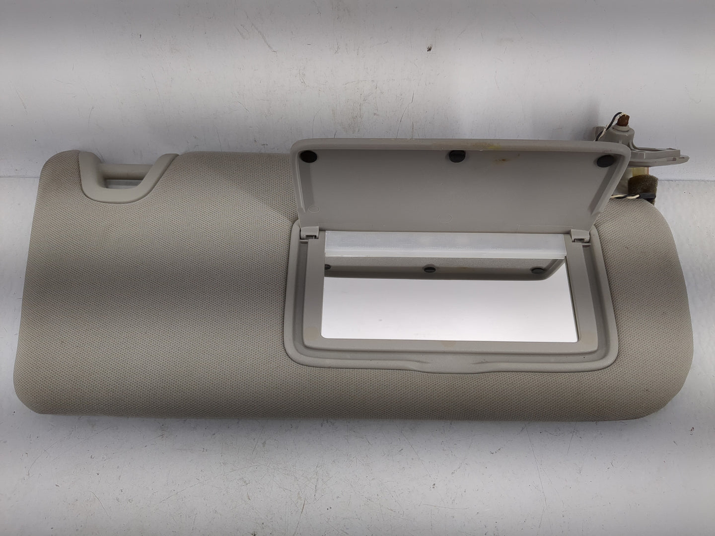 2021-2022 Nissan Altima Sun Visor Shade Replacement Driver Left Mirror Fits Fits 2021 2022 OEM Used Auto Parts - Oemusedauto