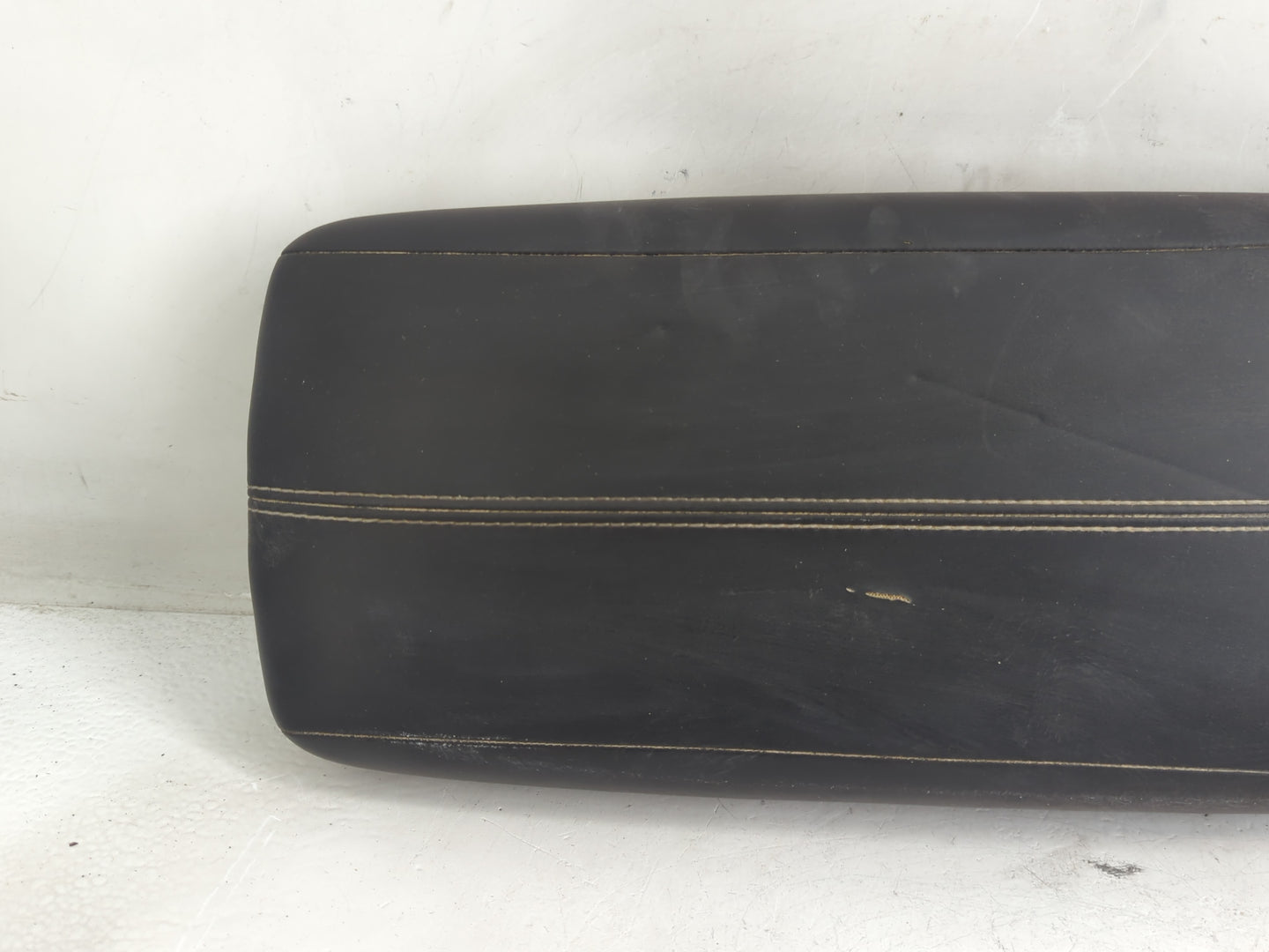 2021 Nissan Altima Center Console Armrest Cover Lid Fits OEM Used Auto Parts - Oemusedautoparts1.com