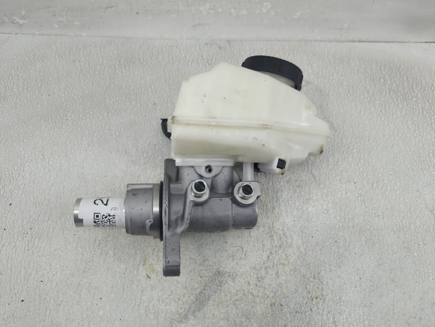 2019-2022 Nissan Altima Brake Master Cylinder - Oemusedautoparts1.com