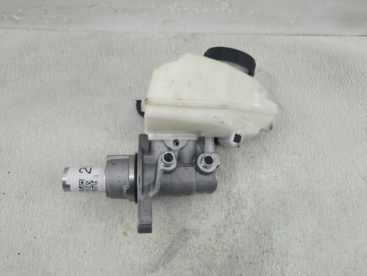 2019-2022 Nissan Altima Brake Master Cylinder - Oemusedautoparts1.com