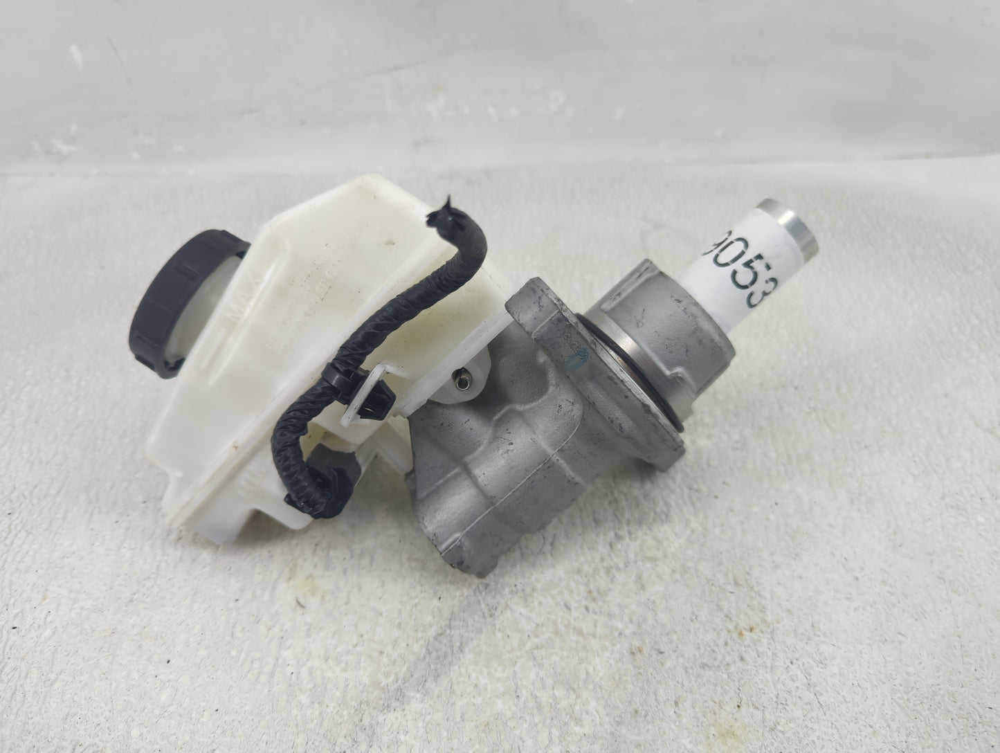 2019-2022 Nissan Altima Brake Master Cylinder - Oemusedautoparts1.com