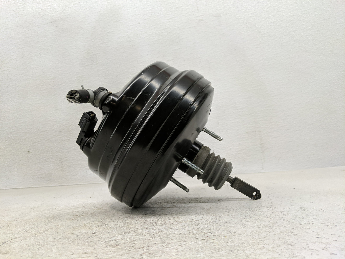 2019-2022 Nissan Altima Power Brake Booster Oem 1299528 - Oemusedautoparts1.com