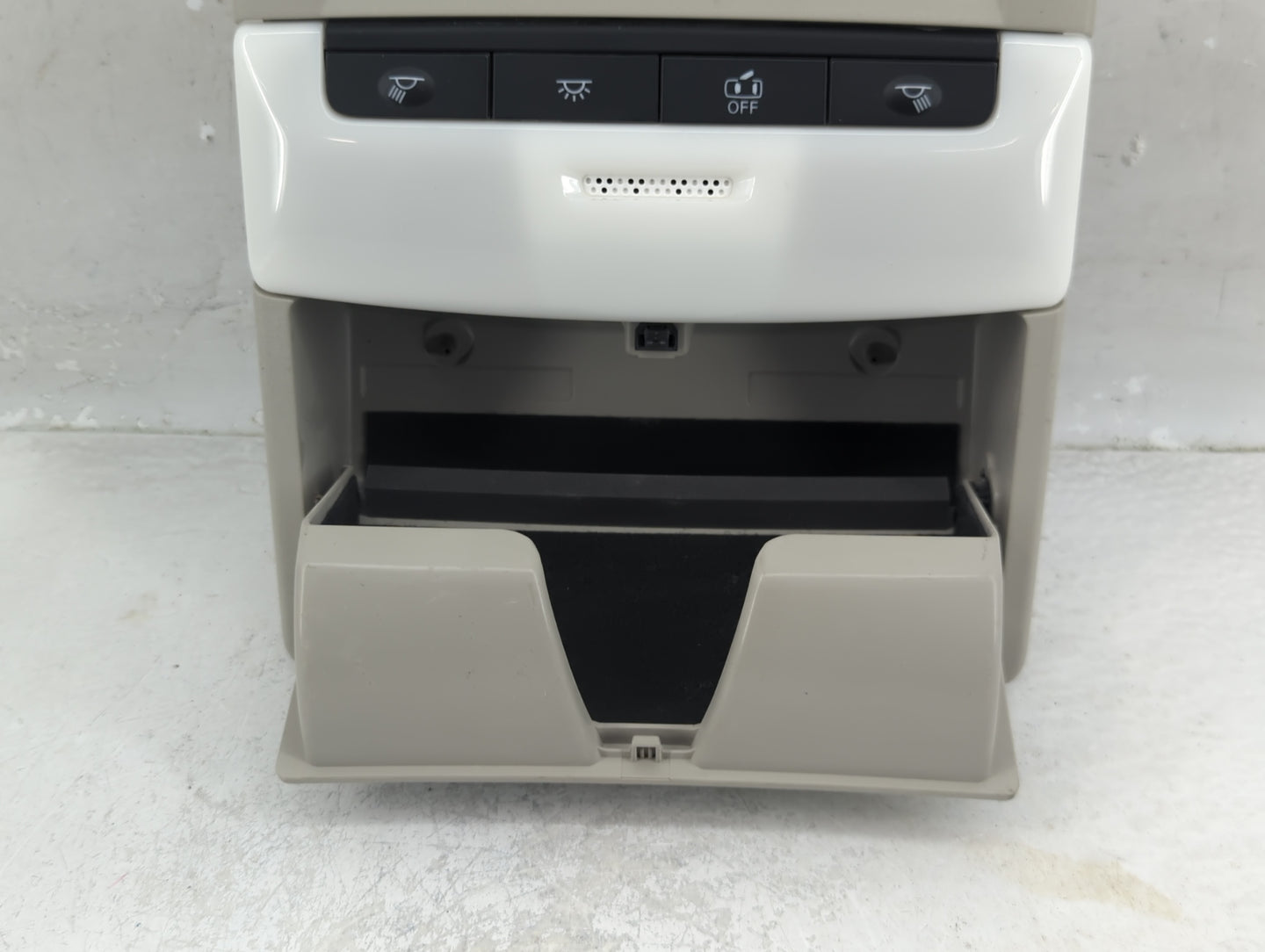 2021 Nissan Altima Overhead Roof Console - Oemusedautoparts1.com