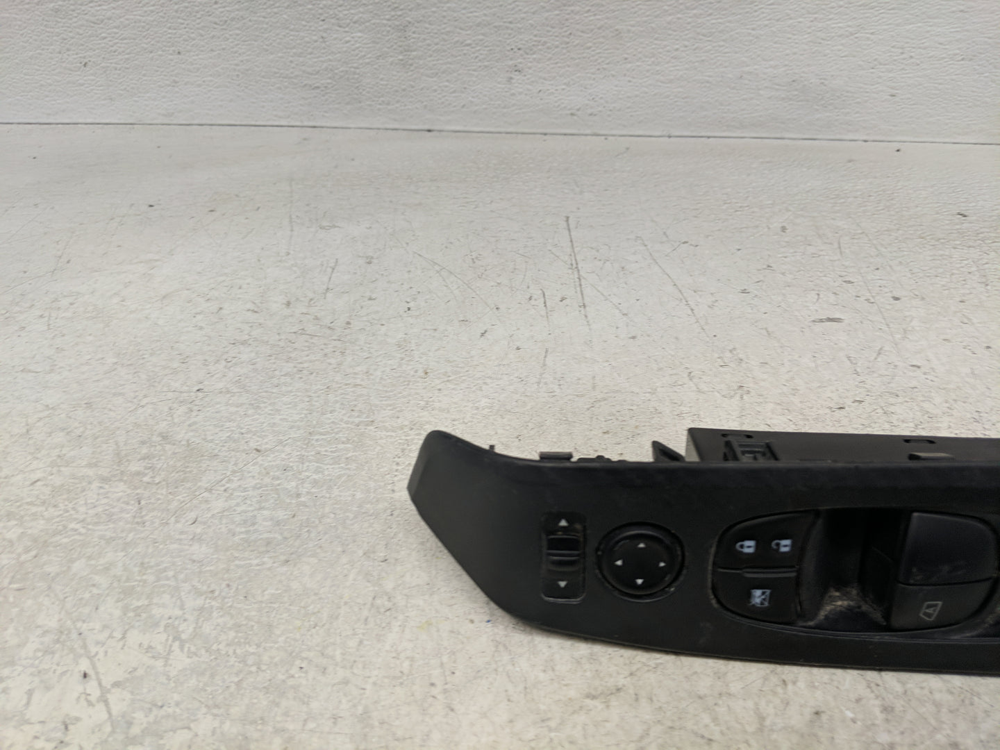 2021 Nissan Altima Master Power Window Switch Replacement Driver Side Left P/N:25570 5RA0A Fits OEM Used Auto Parts - Oemuse