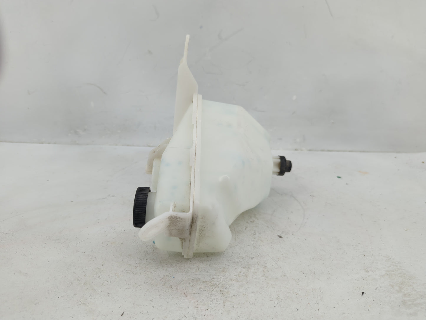 2019-2022 Nissan Altima Radiator Coolant Overflow Expansion Tank Bottle 1369147 - Oemusedautoparts1.com