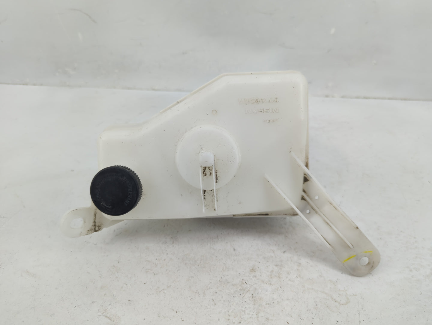 2019-2022 Nissan Altima Radiator Coolant Overflow Expansion Tank Bottle - Oemusedautoparts1.com
