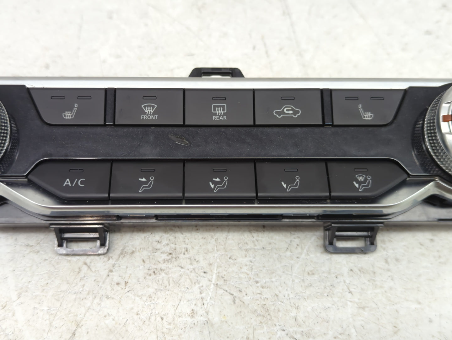 2019-2022 Nissan Altima Climate Control Module Temperature AC/Heater Replacement P/N:27500 6CA2A Fits Fits 2019 2020 2021 20