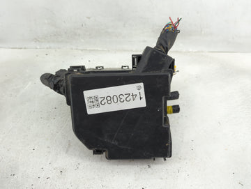2019-2022 Nissan Altima Fusebox Fuse Box Panel Relay Module Fits Fits 2019 2020 2021 2022 OEM Used Auto Parts - Oemusedautop