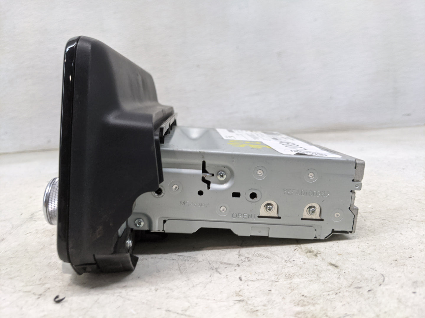 2021 Nissan Altima Radio AM FM Cd Player Receiver Replacement P/N:28021 6CA0E CV-RN27N0FX, AN1701 Fits OEM Used Auto Parts -