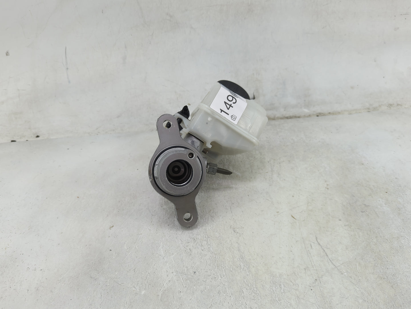 2019-2022 Nissan Altima Brake Master Cylinder 1490401 - Oemusedautoparts1.com