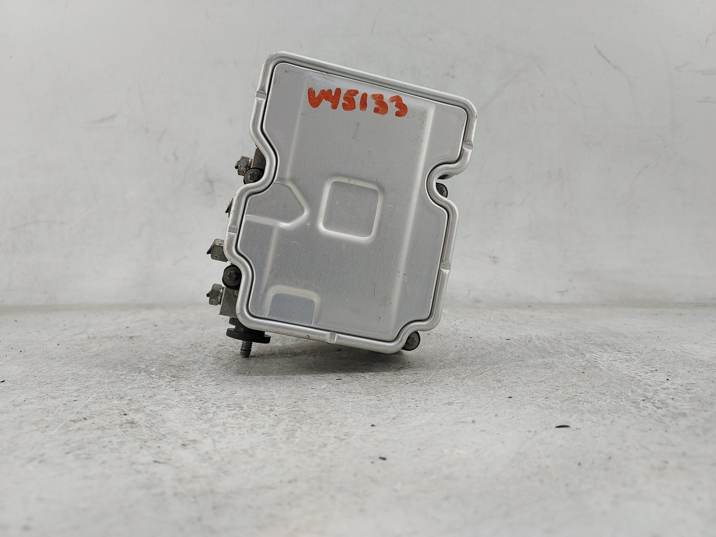 2021-2022 Nissan Altima ABS Pump Control Module Replacement P/N:0265956924 3330A20025 Fits Fits 2021 2022 OEM Used Auto Part