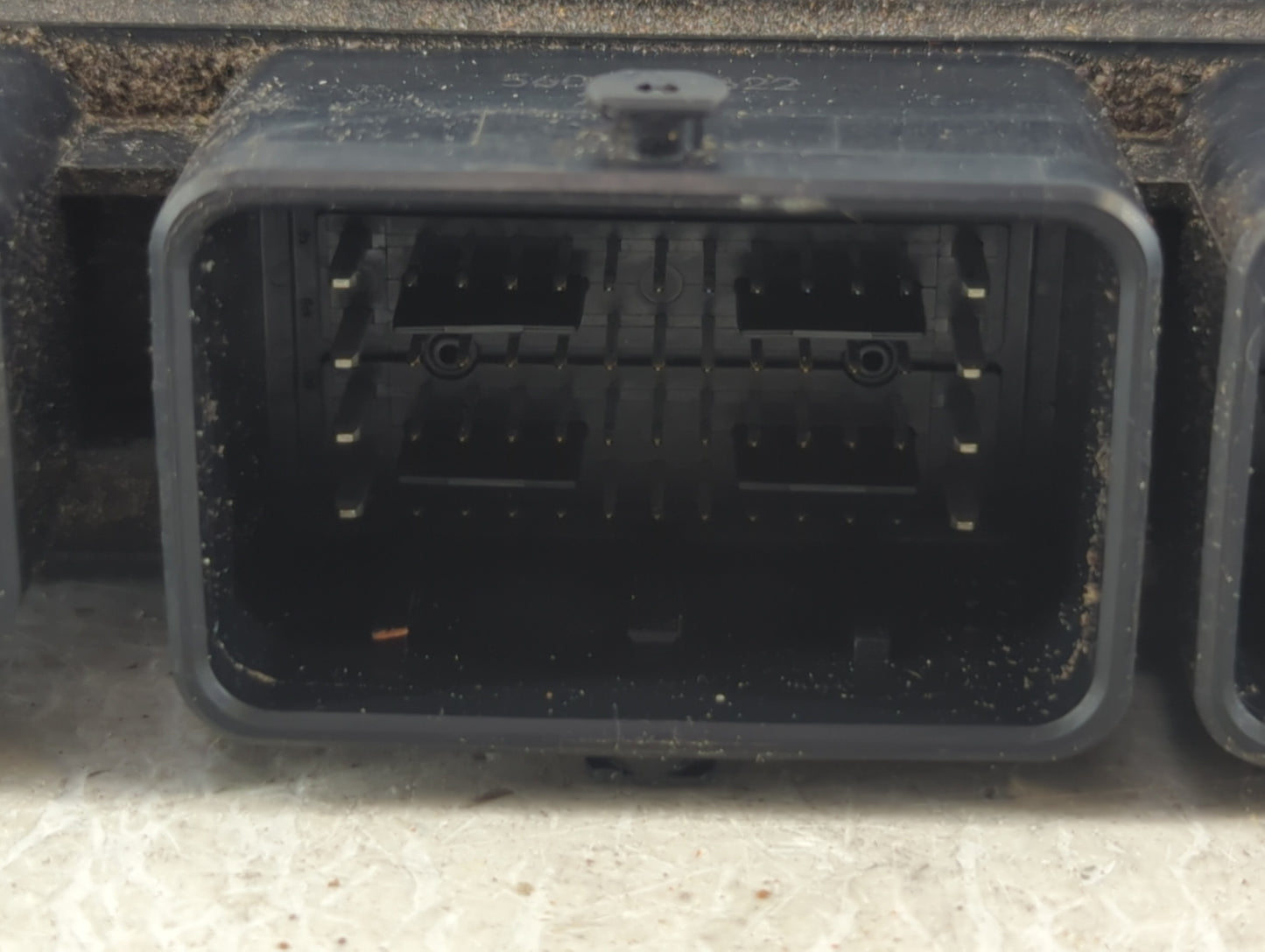 2019-2022 Nissan Altima PCM Engine Control Computer ECU ECM PCU OEM P/N:609513 NEC040-670 Fits Fits 2019 2020 2021 2022 OEM 