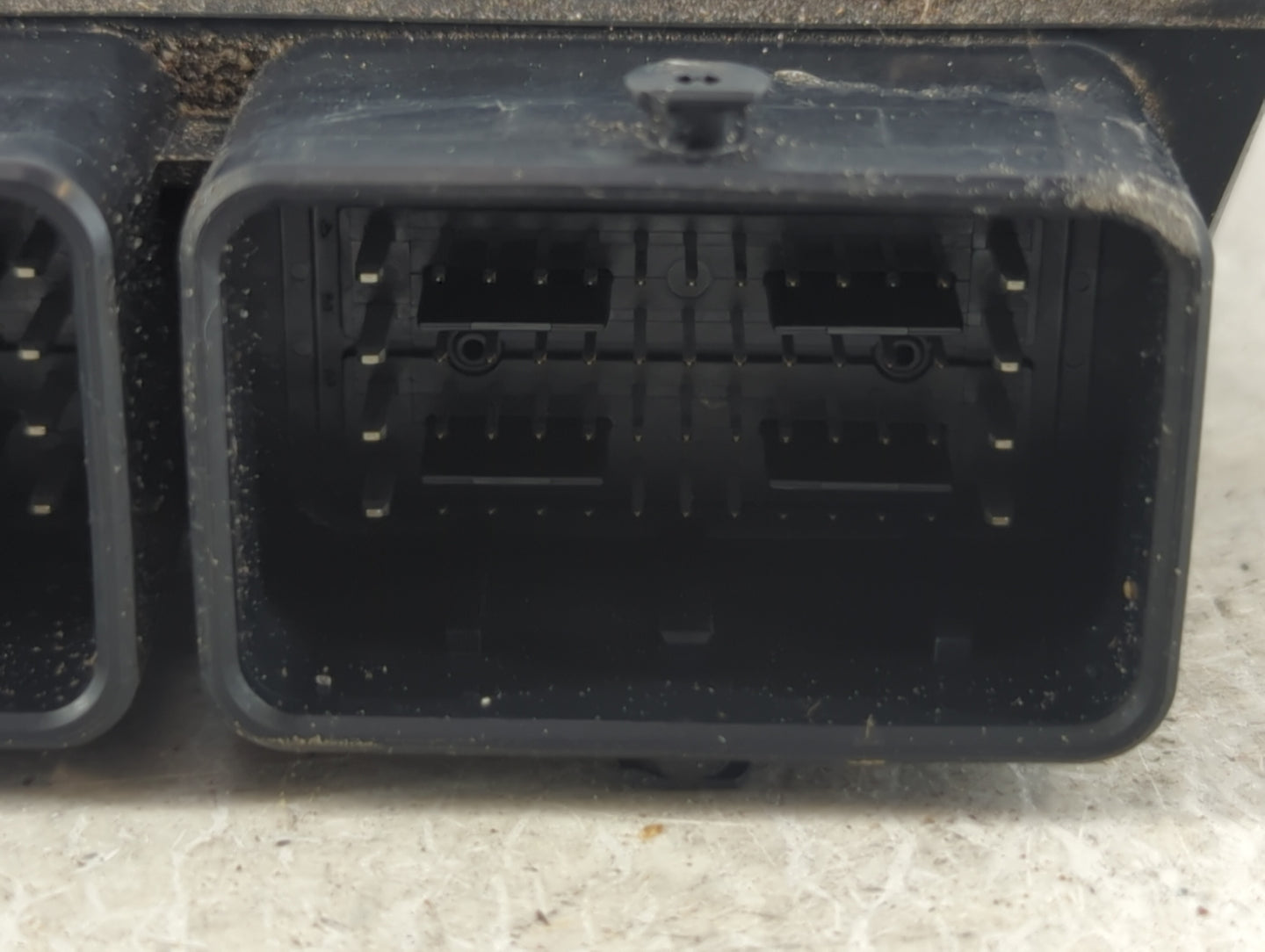 2019-2022 Nissan Altima PCM Engine Control Computer ECU ECM PCU OEM P/N:609513 NEC040-670 Fits Fits 2019 2020 2021 2022 OEM 