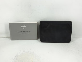 compare product 2021 Nissan Altima Owners Manual Book Guide P/N:0M21EA 0L34U1 OEM Used Auto Parts