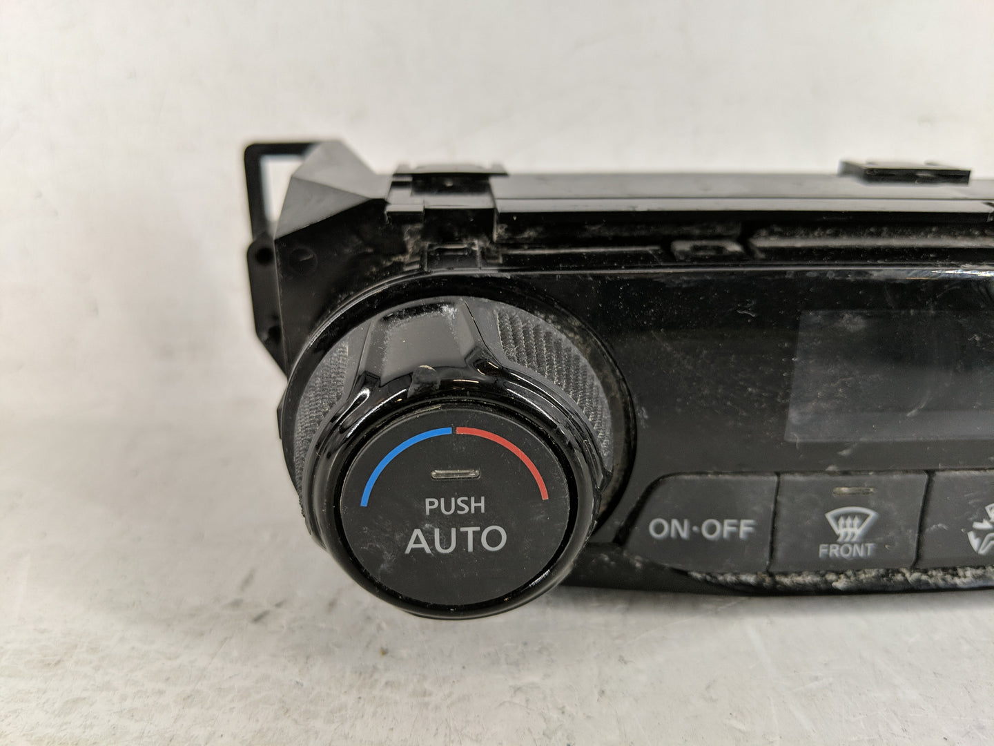 2018-2021 Nissan Kicks Climate Control Module Temperature AC/Heater Replacement P/N:275005R00A Fits Fits 2018 2019 2020 2021