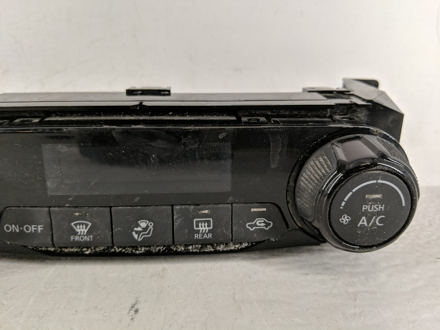2018-2021 Nissan Kicks Climate Control Module Temperature AC/Heater Replacement P/N:275005R00A Fits Fits 2018 2019 2020 2021