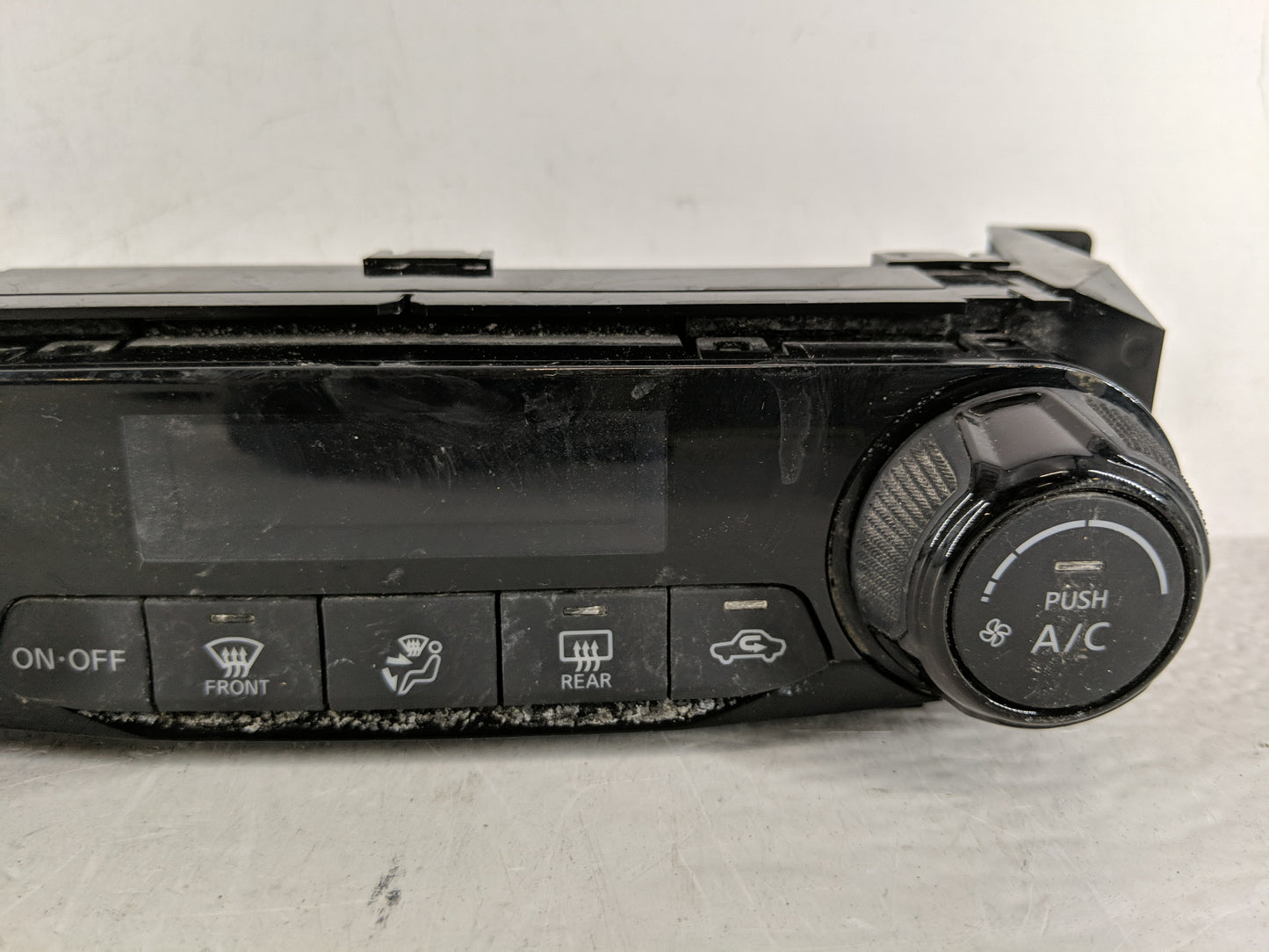 2018-2021 Nissan Kicks Climate Control Module Temperature AC/Heater Replacement P/N:275005R00A Fits Fits 2018 2019 2020 2021
