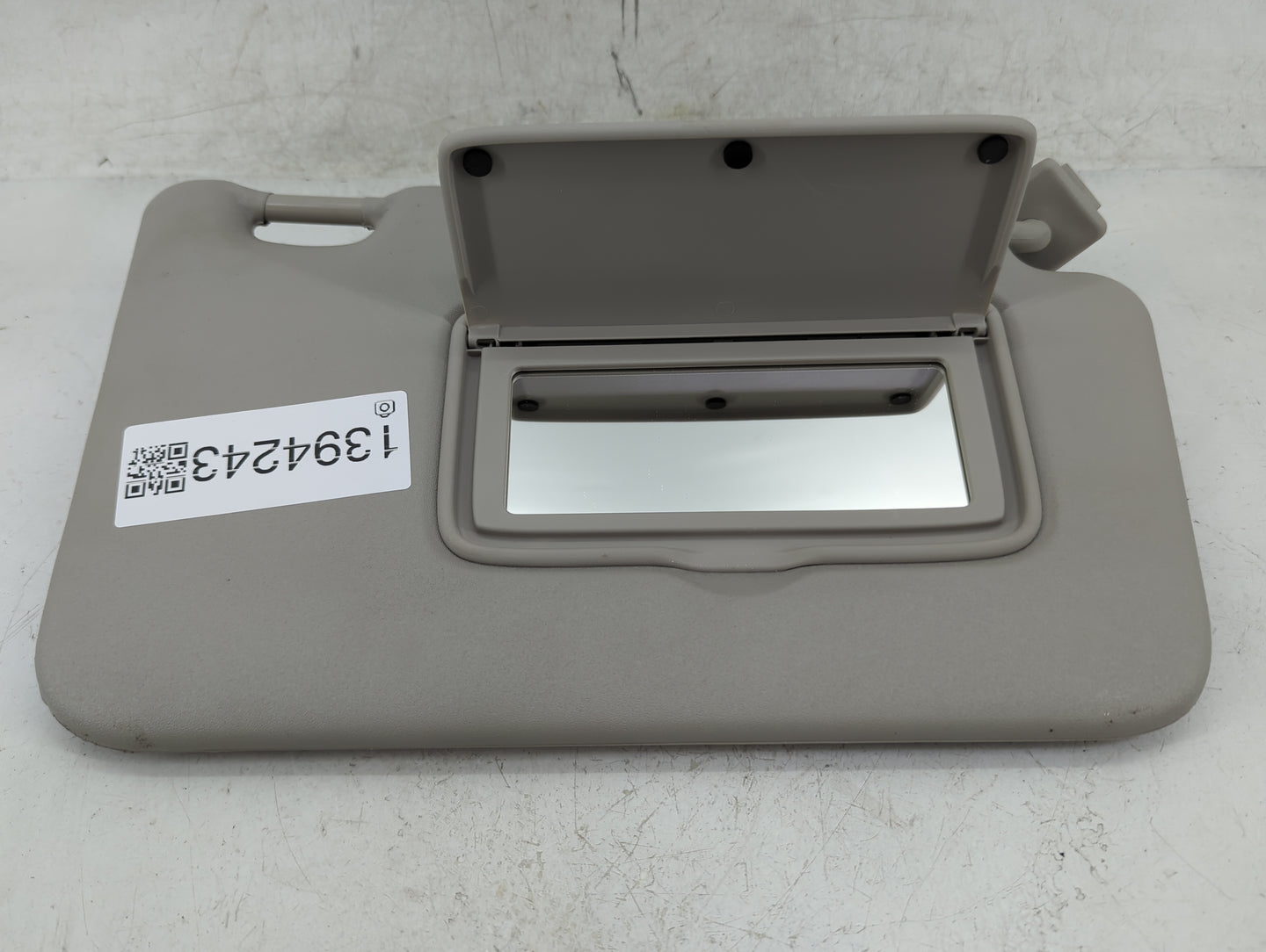 2018-2021 Nissan Kicks Sun Visor Shade Replacement Passenger Right Mirror Fits Fits 2018 2019 2020 2021 OEM Used Auto Parts 