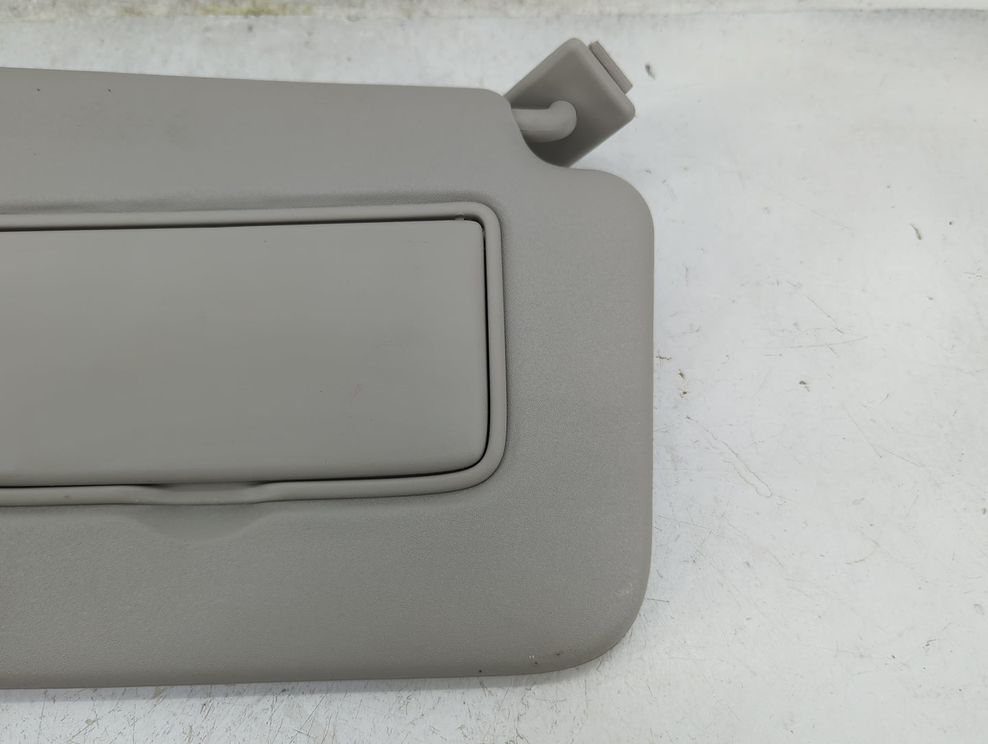2018-2021 Nissan Kicks Sun Visor Shade Replacement Passenger Right Mirror Fits Fits 2018 2019 2020 2021 OEM Used Auto Parts 