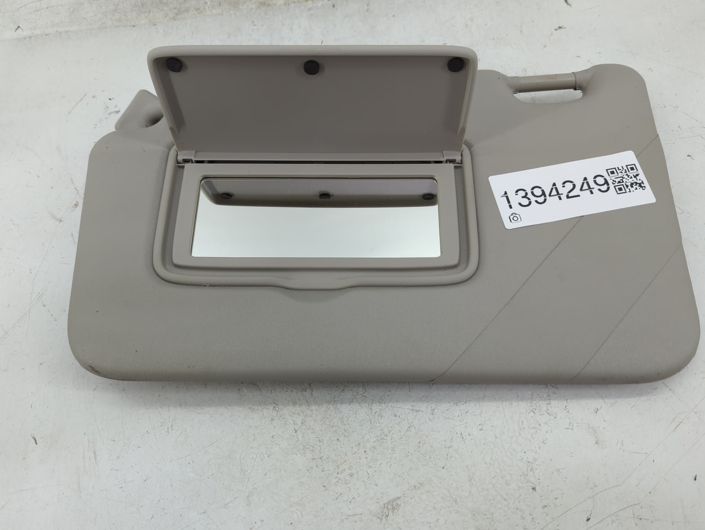 2018-2021 Nissan Kicks Sun Visor Shade Replacement Driver Left Mirror Fits Fits 2018 2019 2020 2021 OEM Used Auto Parts - Oe