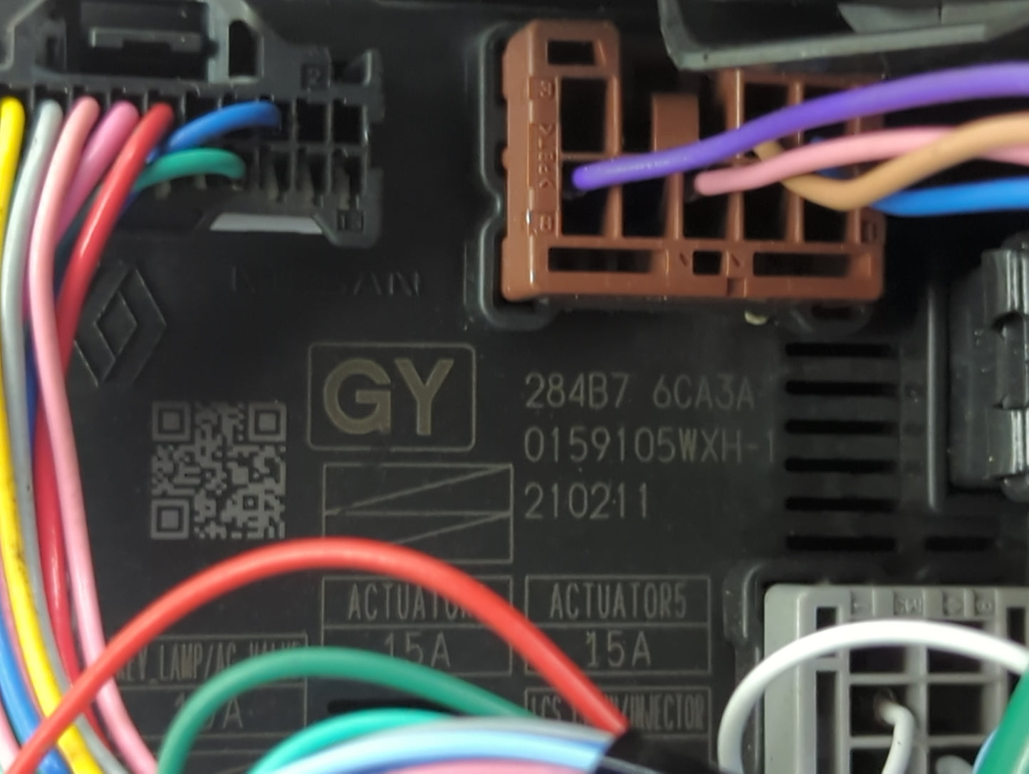 2018-2021 Nissan Kicks Fusebox Fuse Box Panel Relay Module P/N:284B7 6CA3A Fits Fits 2018 2019 2020 2021 OEM Used Auto Parts