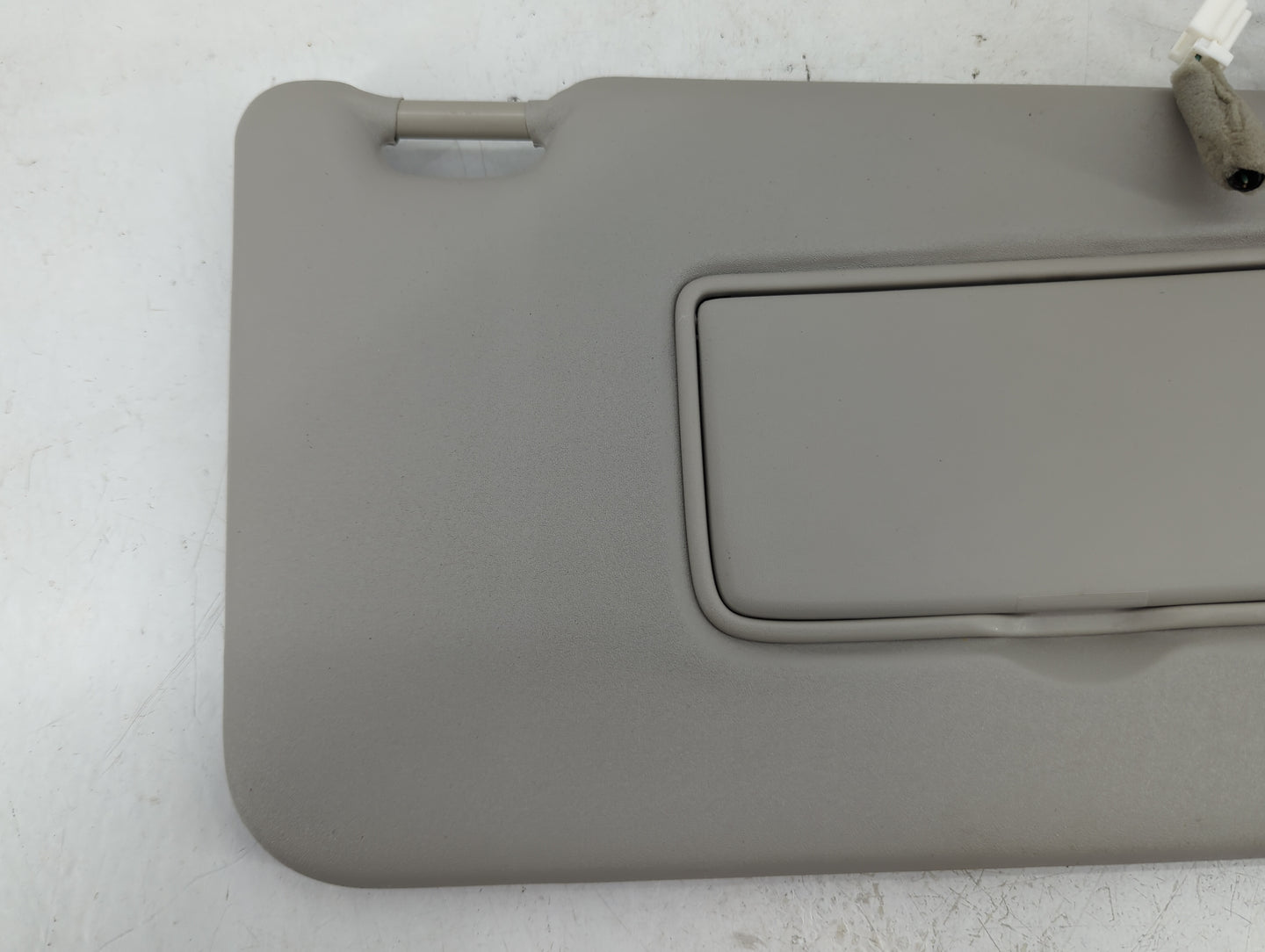 2018-2021 Nissan Kicks Sun Visor Shade Replacement Passenger Right Mirror Fits Fits 2018 2019 2020 2021 OEM Used Auto Parts 