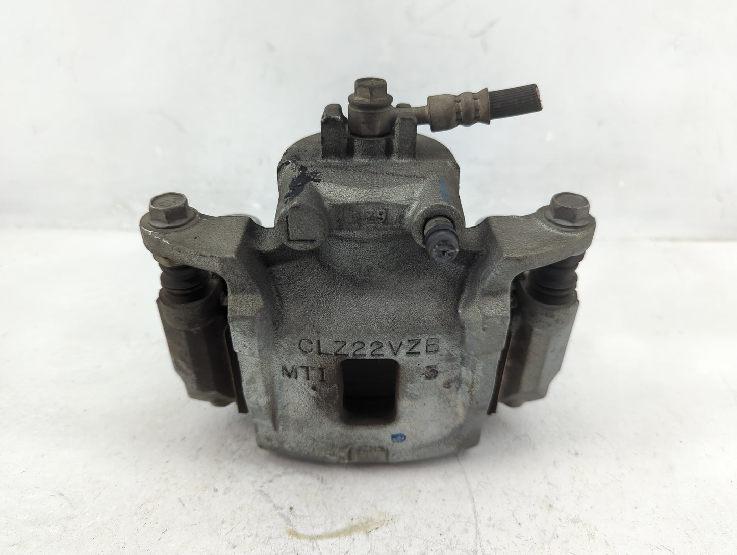 2018-2021 Nissan Kicks Front Passenger Right Brake Caliper - Oemusedautoparts1.com