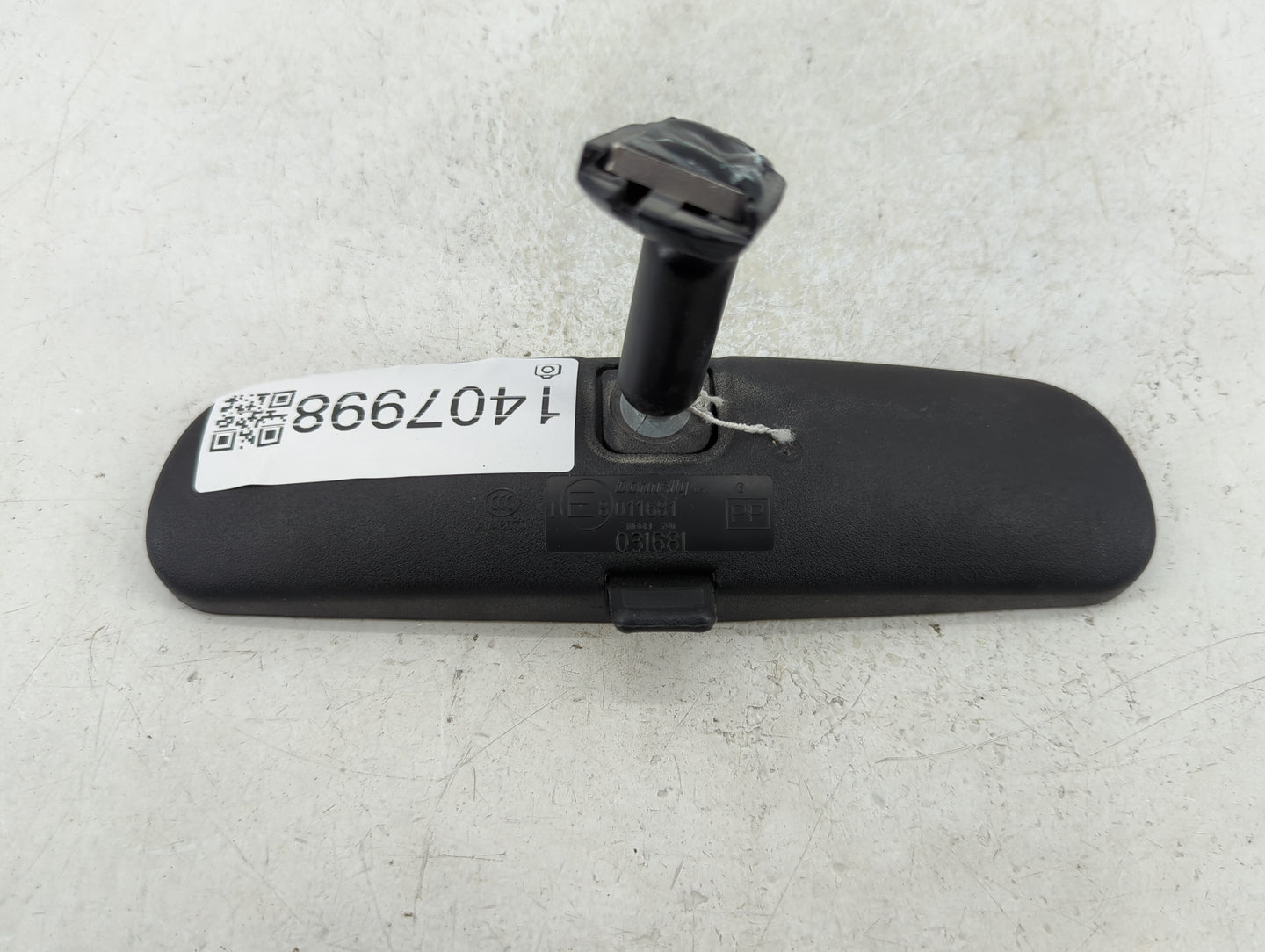 2021 Nissan Kicks Interior Rear View Mirror Replacement OEM P/N:E8011681 Fits OEM Used Auto Parts - Oemusedautoparts1.com