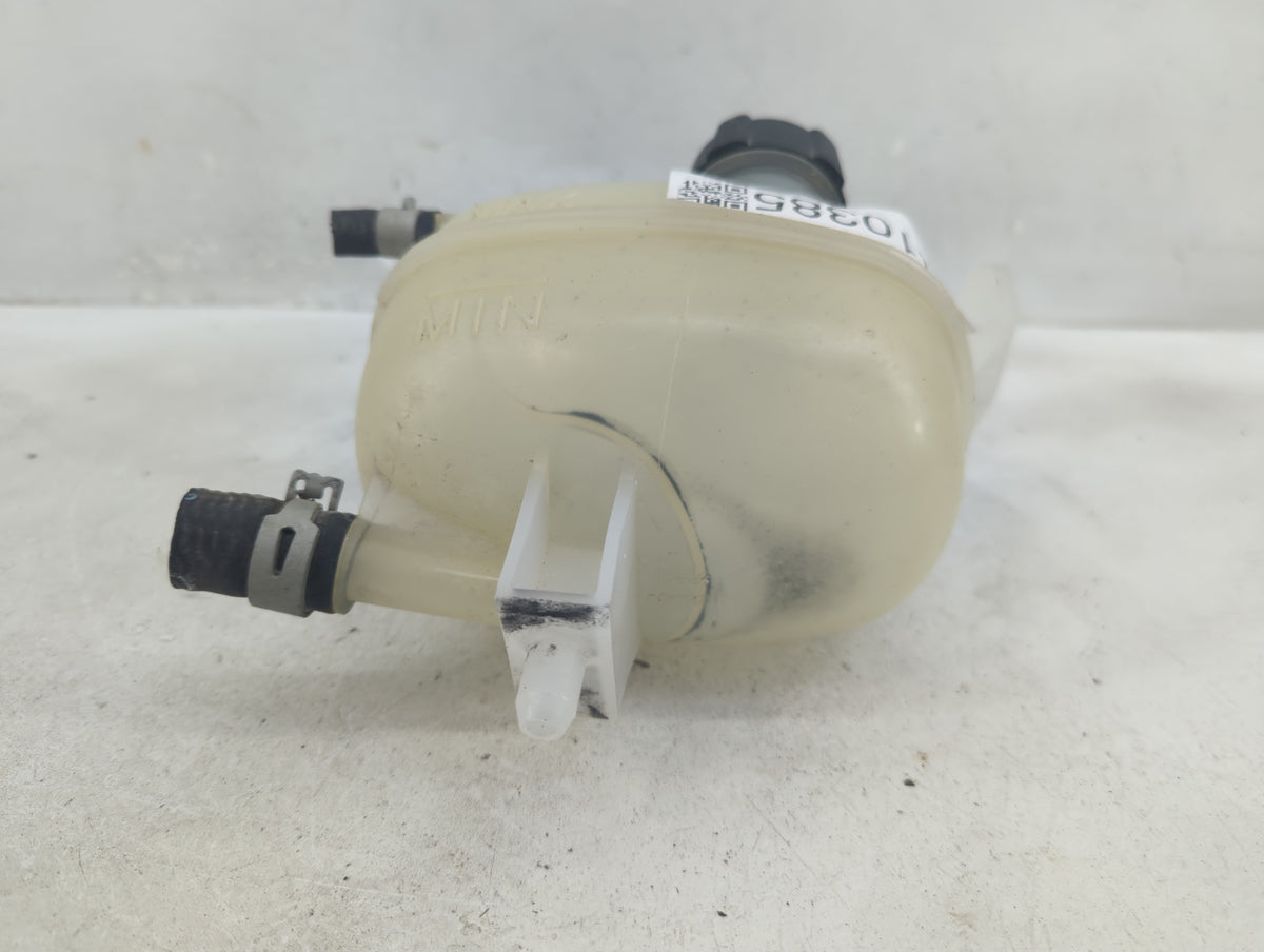 2018-2021 Nissan Kicks Radiator Coolant Overflow Expansion Tank Bottle 1410385 - Oemusedautoparts1.com