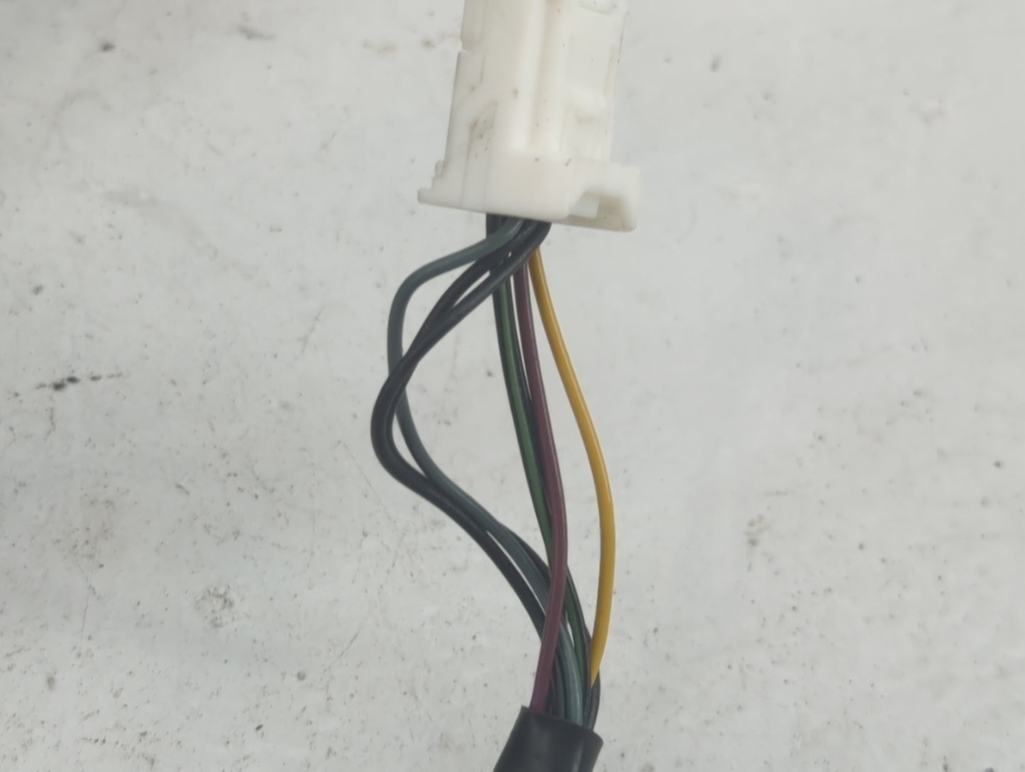 2018-2021 Nissan Kicks Passenger Side View Mirror - Right Door Mirror OEM Used - Oemusedautoparts1.com