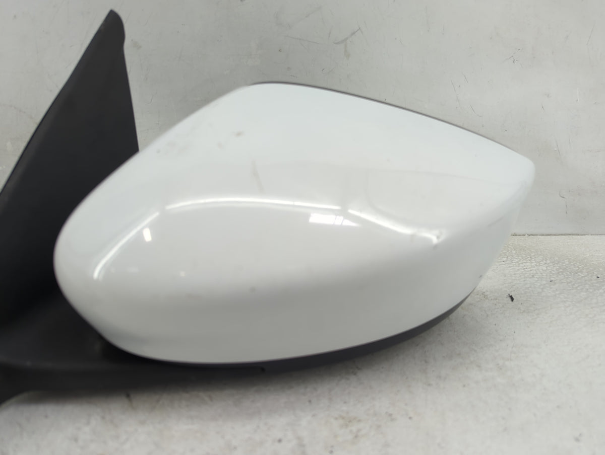 2018-2021 Nissan Kicks Driver Left Side View Manual Door Mirror White - Oemusedautoparts1.com