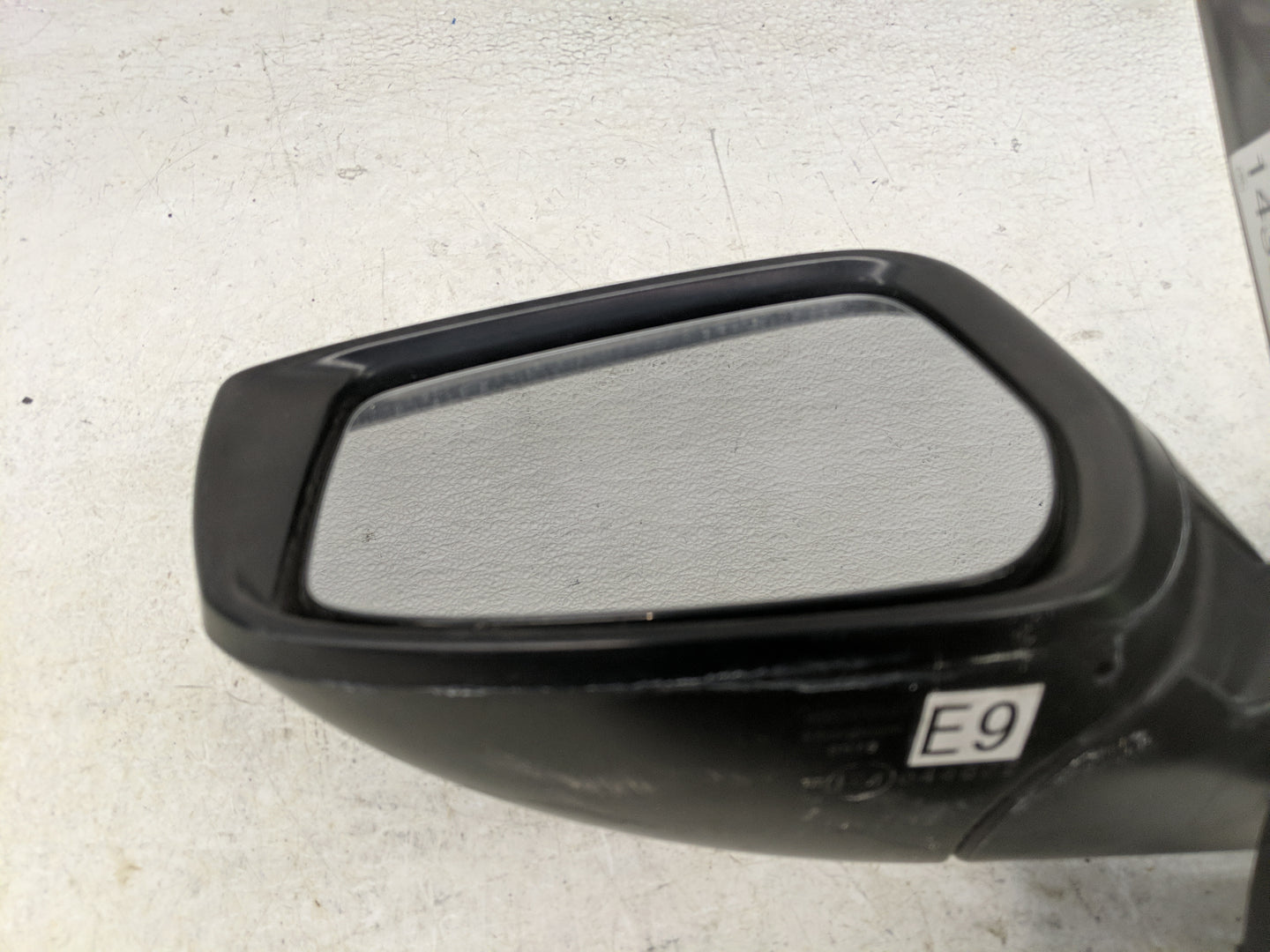 2018-2021 Nissan Kicks Driver Side View Mirror - Left Door Mirror OEM Used - Oemusedautoparts1.com