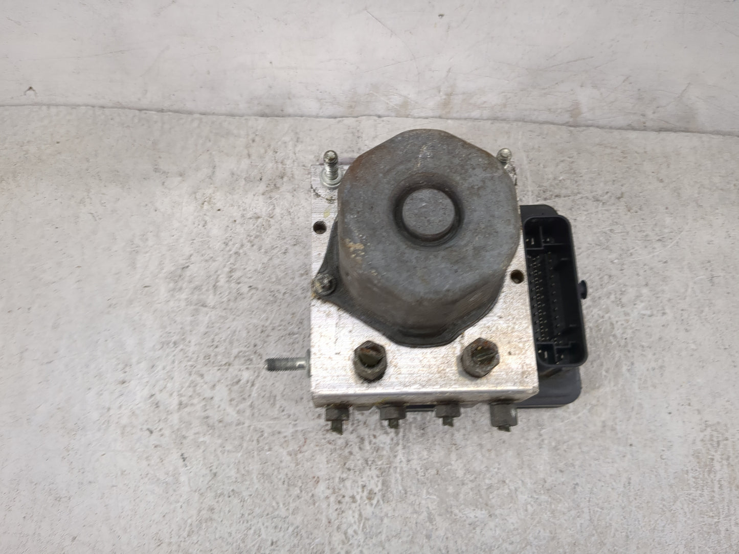 2021 Nissan Kicks ABS Pump Control Module Replacement P/N:476605R40A 0265298240 Fits OEM Used Auto Parts - Oemusedautoparts1