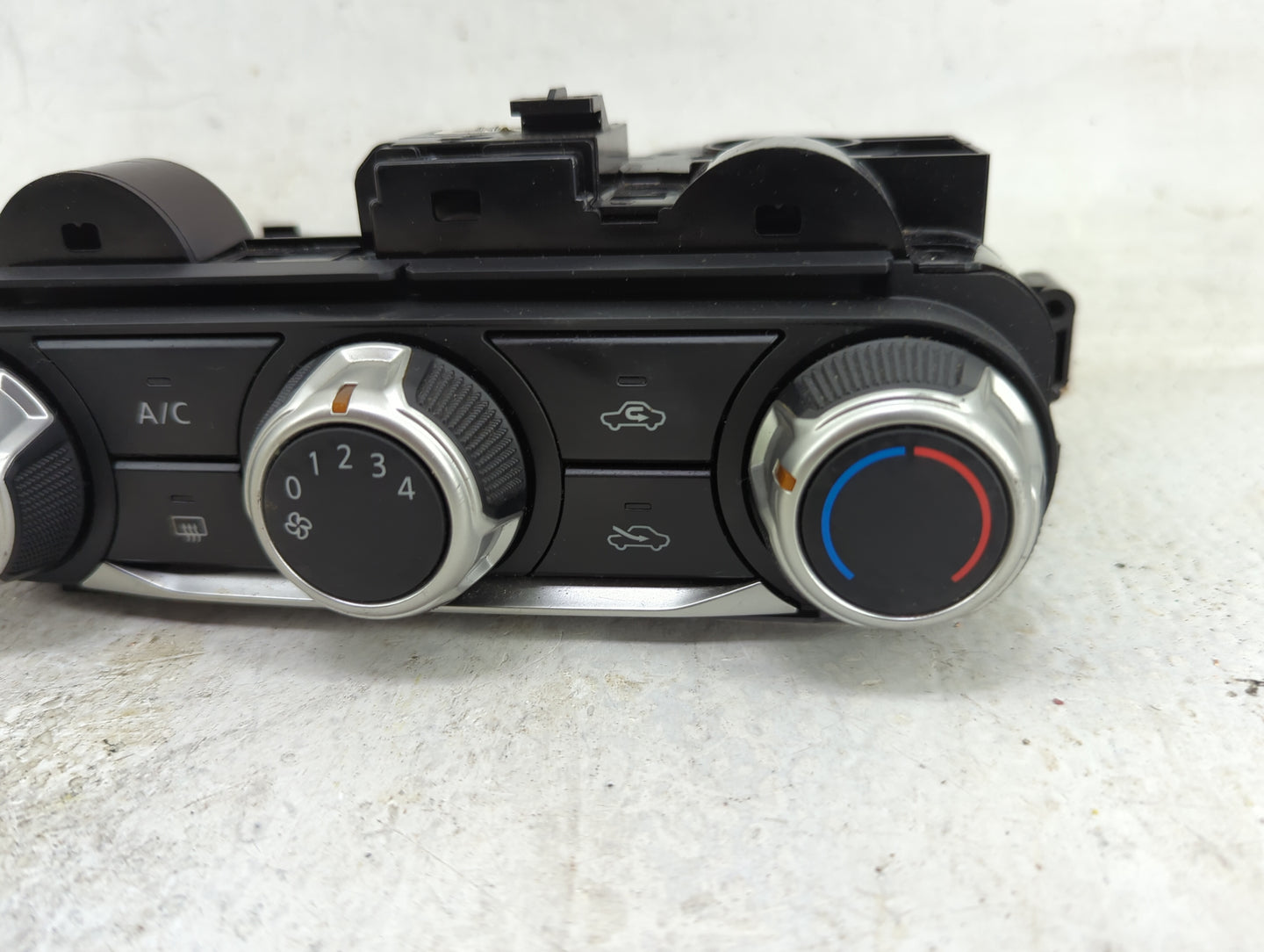 2018-2021 Nissan Kicks Climate Control Module Temperature AC/Heater Replacement P/N:T19822C B Fits Fits 2018 2019 2020 2021 