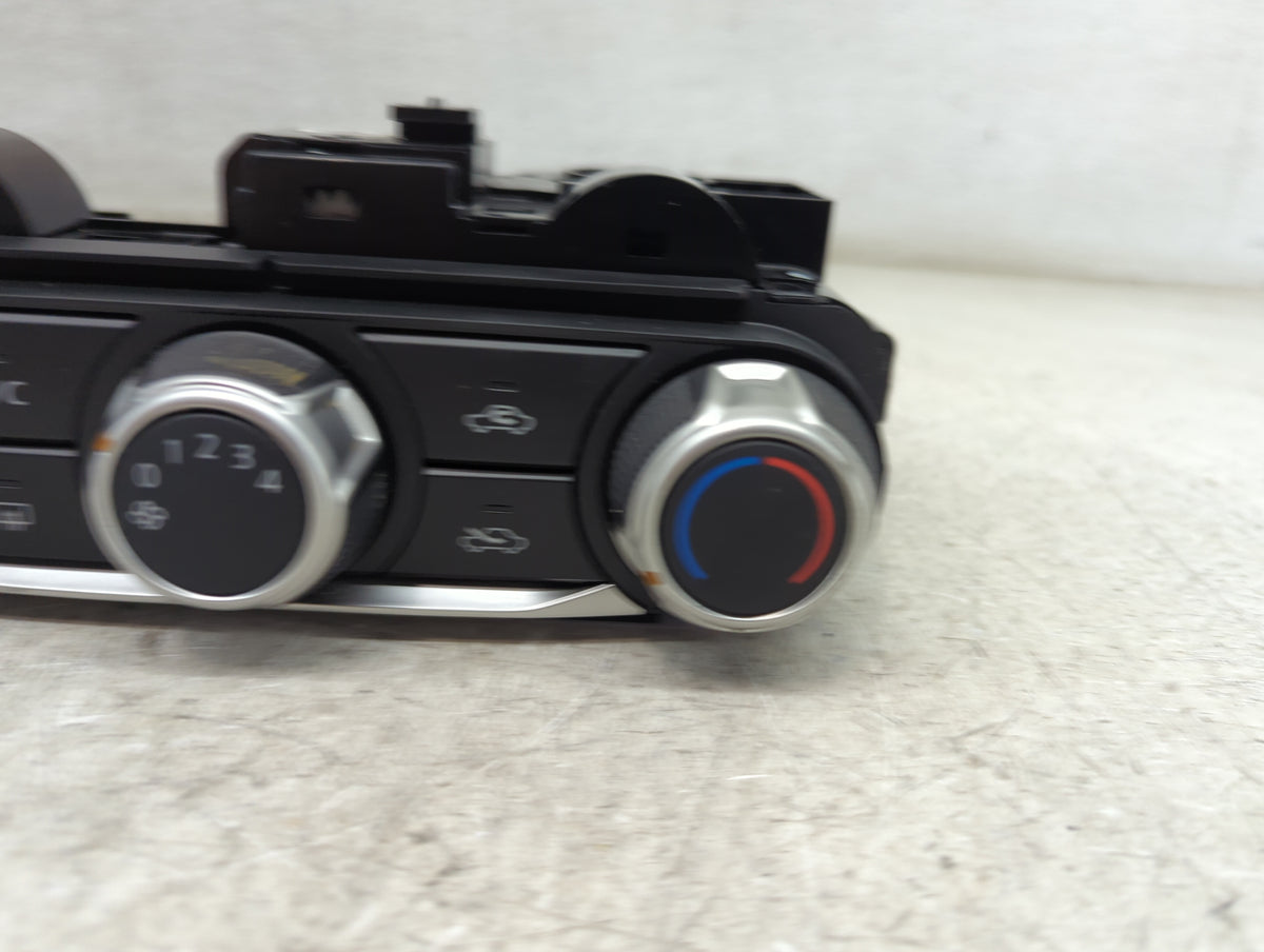 2018-2021 Nissan Kicks Climate Control Module Temperature AC/Heater Replacement P/N:T19822CB Fits Fits 2018 2019 2020 2021 O