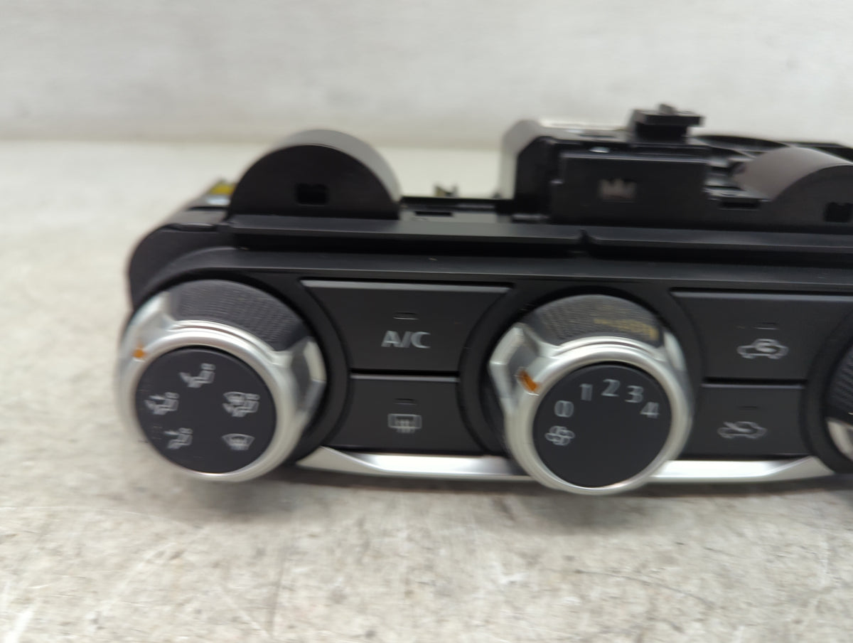 2018-2021 Nissan Kicks Climate Control Module Temperature AC/Heater Replacement P/N:T19822CB Fits Fits 2018 2019 2020 2021 O