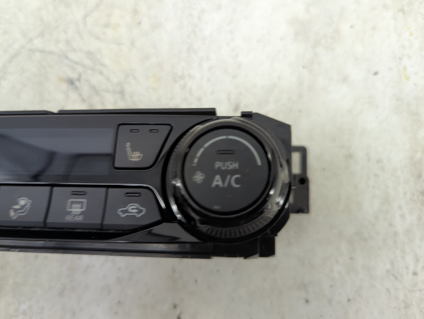 2021 Nissan Kicks Climate Control Module Temperature AC/Heater Replacement P/N:275005R01A 05M01293 Fits OEM Used Auto Parts 