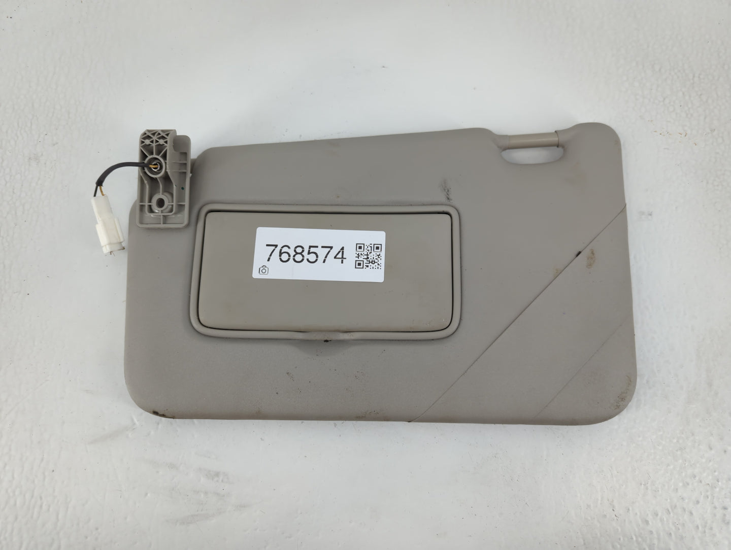 2018-2021 Nissan Kicks Sun Visor Shade Replacement Passenger Right Mirror Fits Fits 2018 2019 2020 2021 OEM Used Auto Parts 