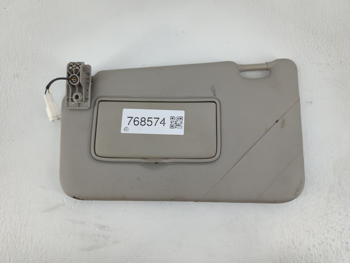2018-2021 Nissan Kicks Sun Visor Shade Replacement Passenger Right Mirror Fits Fits 2018 2019 2020 2021 OEM Used Auto Parts 
